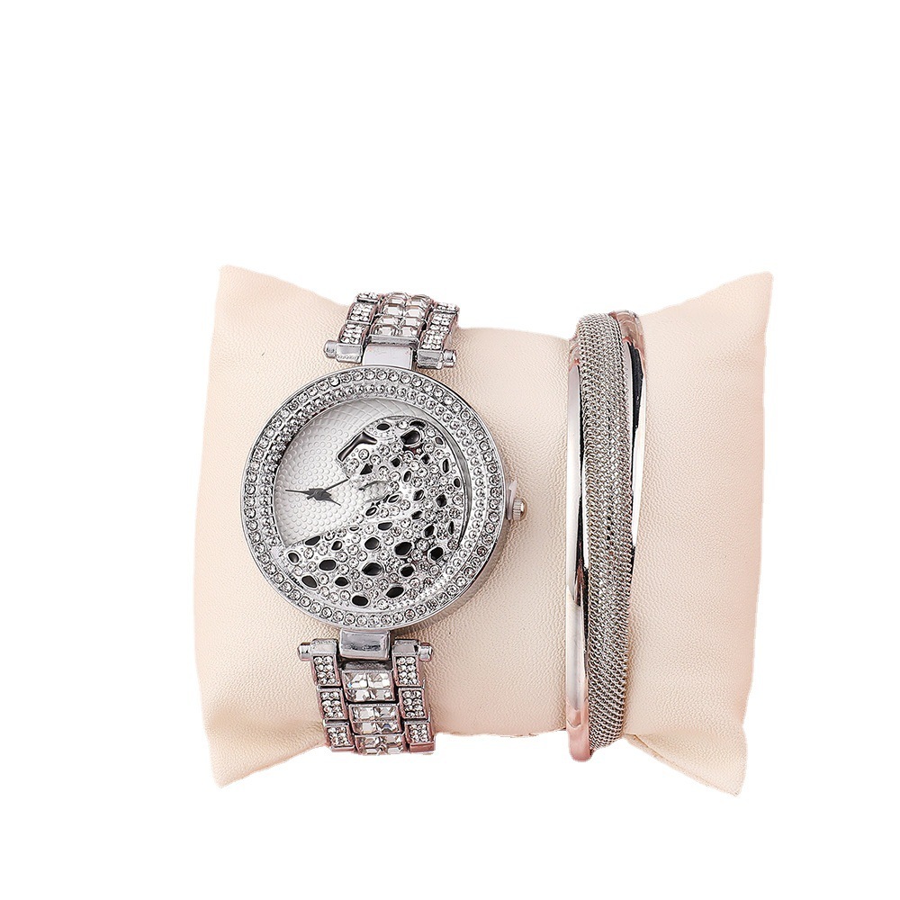 Montre Quartz Strass Motif Léopard avec Diamants – Image 5