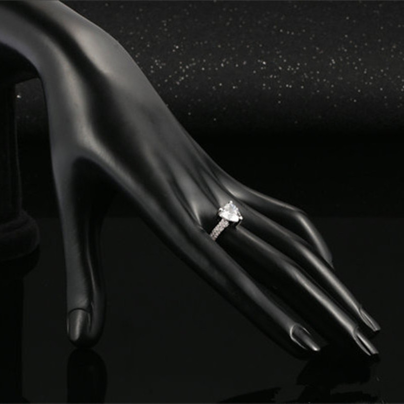 Bague en zircon en forme de cœur plaquée or blanc – Image 3