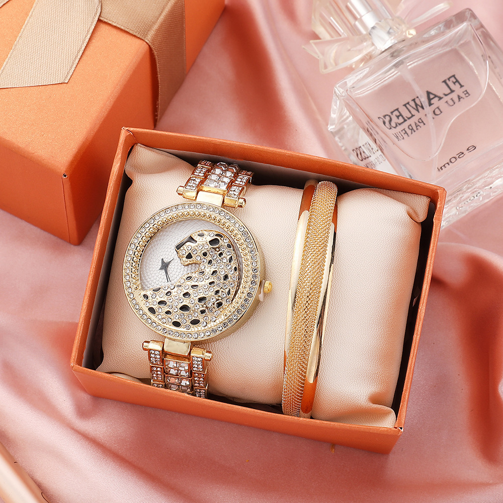 Montre Quartz Strass Motif Léopard avec Diamants – Image 4